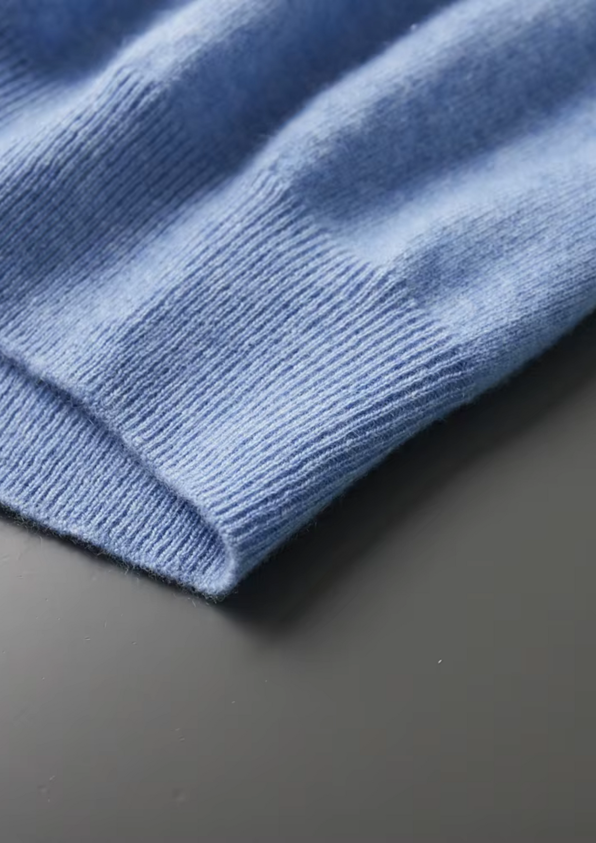 Premium Cashmere Classic Crewneck T-Shirt - Light Blue
